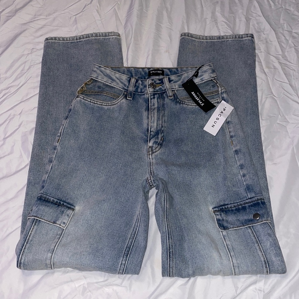 BNWT playboy by PacSun jeans. Wide leg. Cut out pockets. Cargo. Size 24